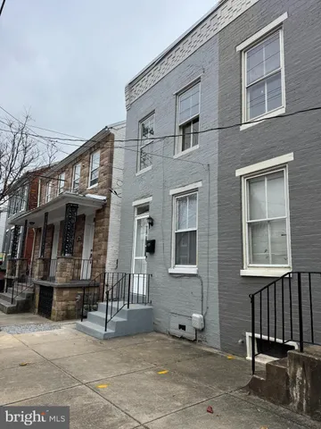 $1,500 | 122 West All Saints Street, Frederick, MD 21701