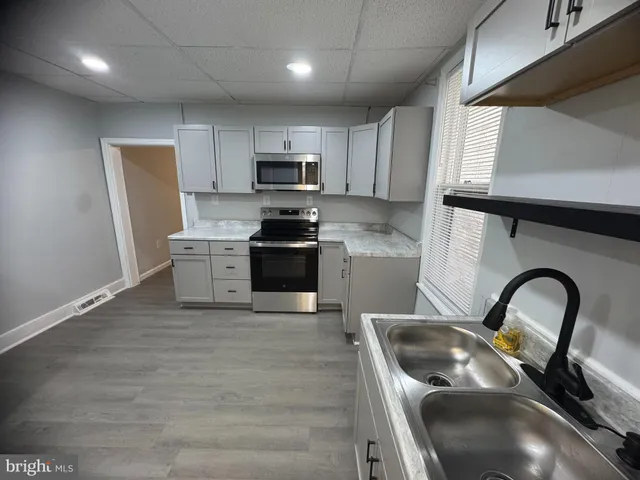 $1,500 | 122 West All Saints Street, Frederick, MD 21701