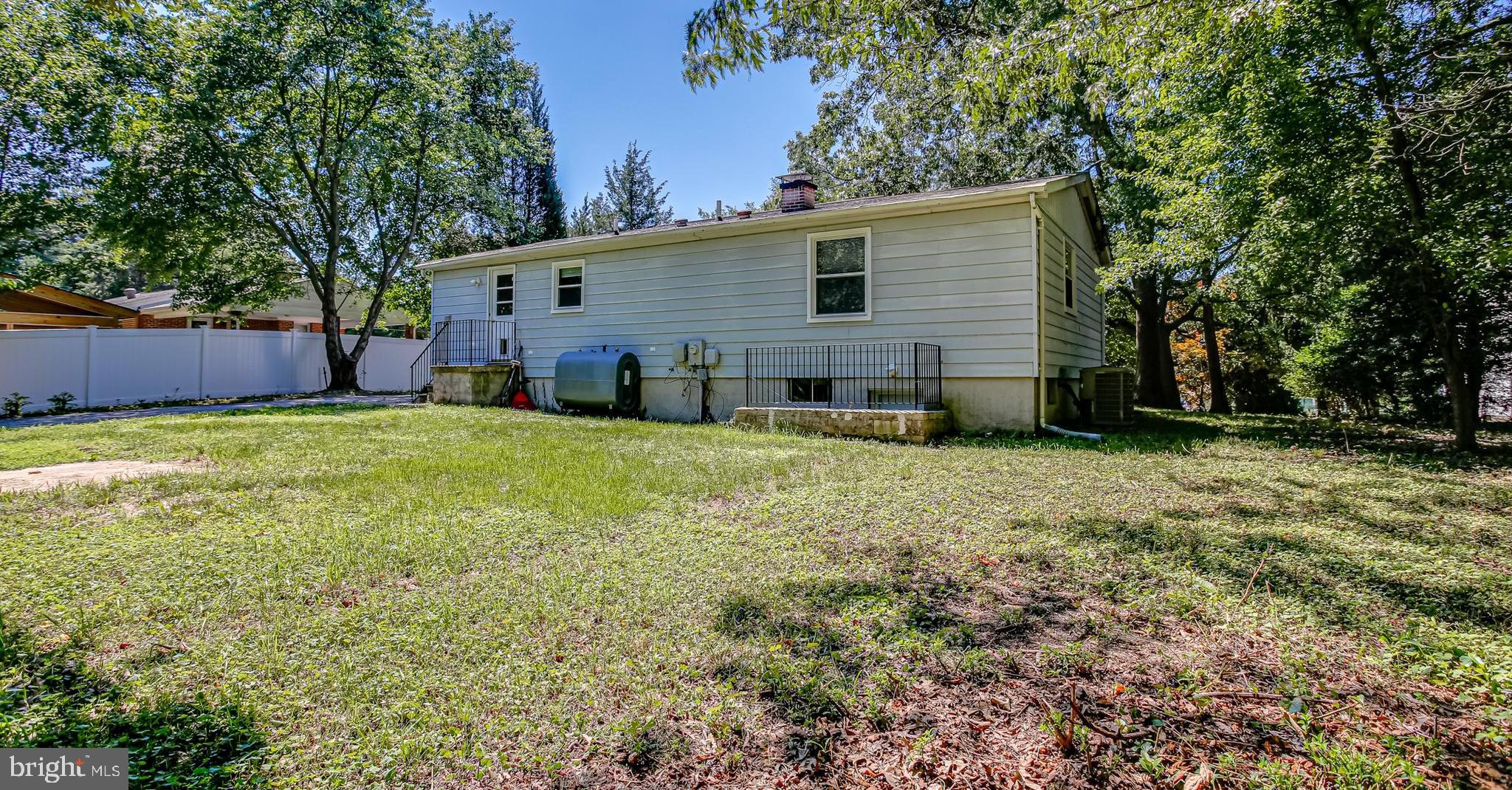 774 Queenstown Road Severn, MD 21144 - Photo 23 of 25 Rear view of home