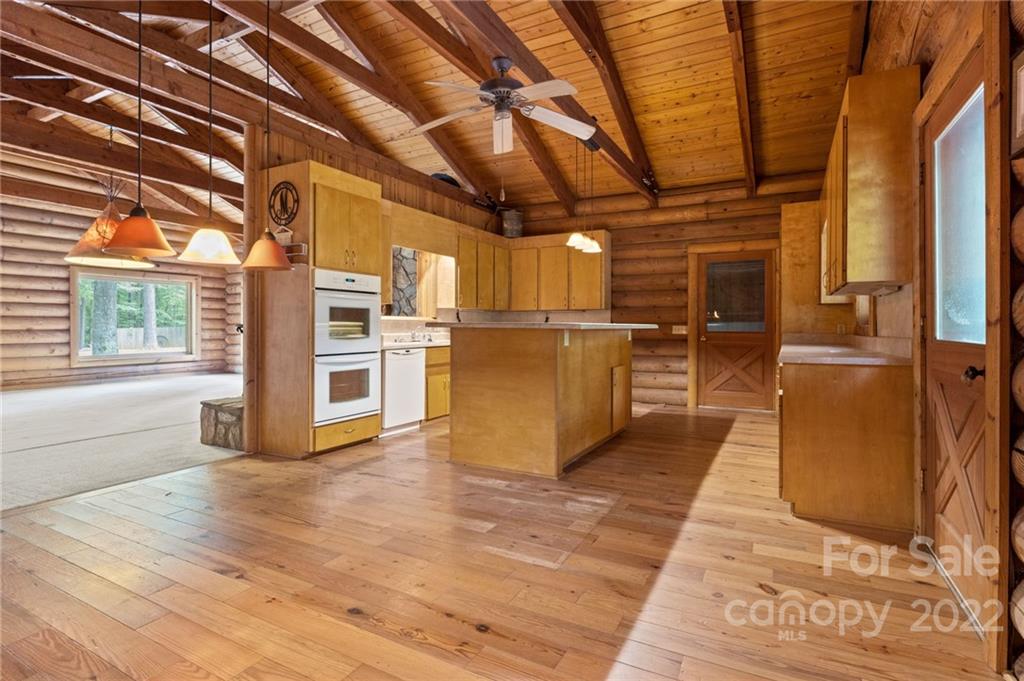 1821 Horseshoe Falls Road Enoree, SC 29335 - Photo 4 of 31 Gallery Image 4