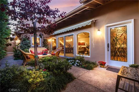 $2,050,000 | 377 Galleon Way, Seal Beach, CA 90740