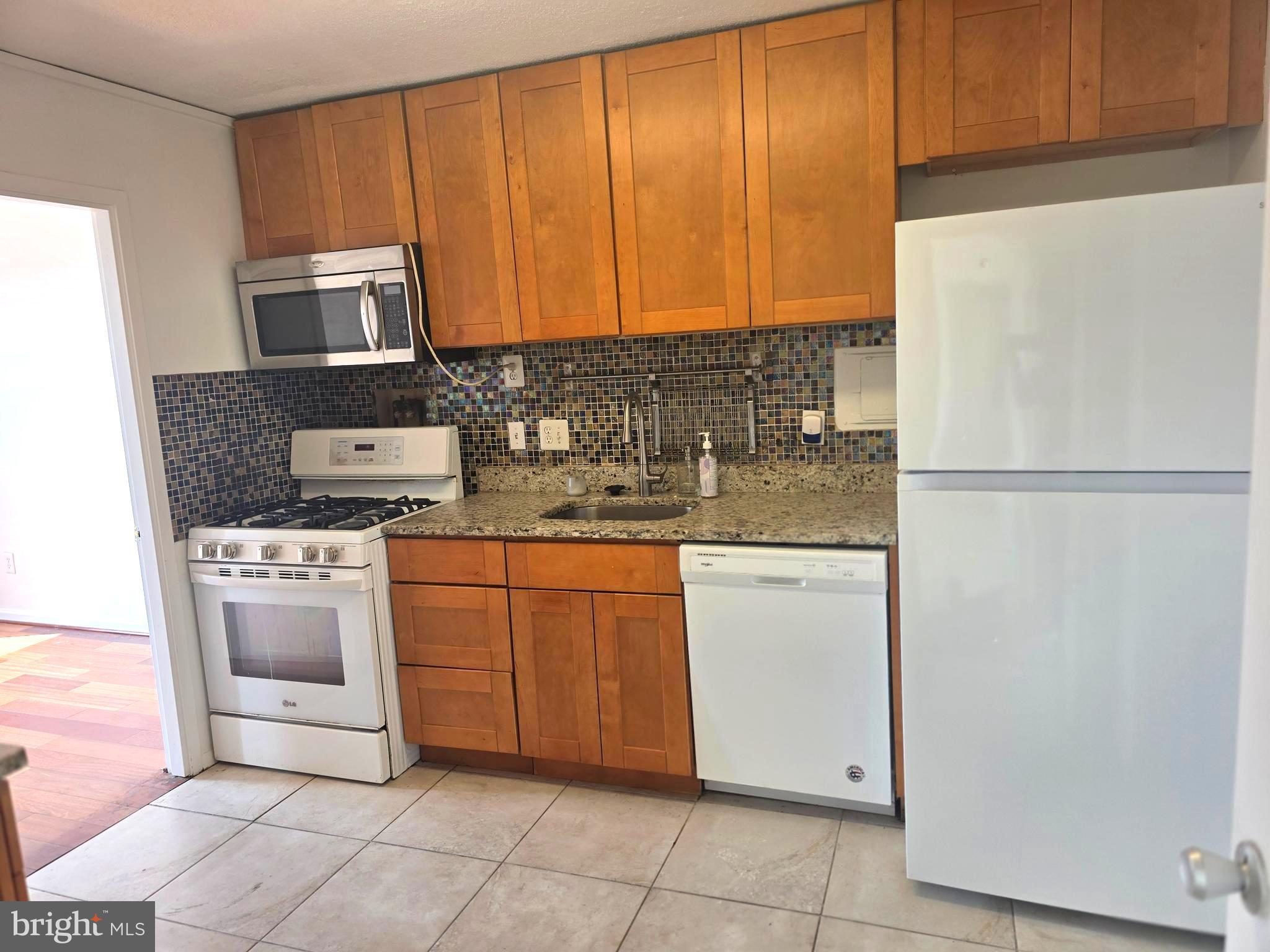 1836 Metzerott Road, Unit 1704 Adelphi, MD 20783 - Photo 8 of 25