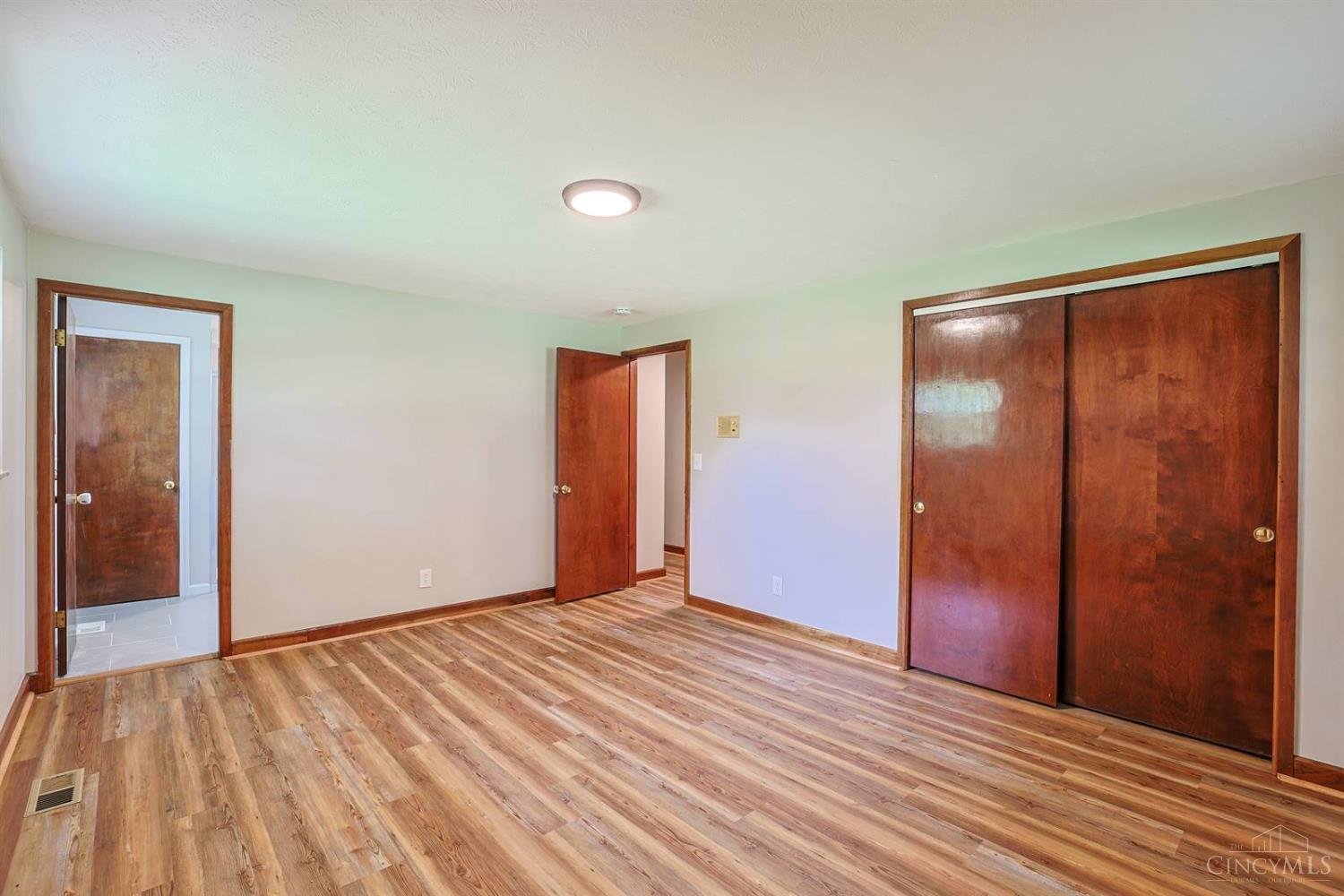 8047 Bethany Road Middletown, OH 45044 - Photo 19 of 46 Gallery Image 19