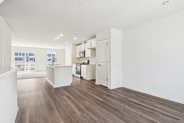 $379,990 | 6387 Ulster Drive, Tinley Park, IL 60477