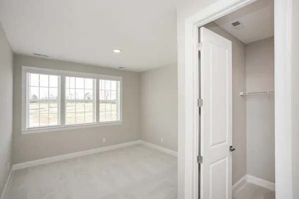 $1,049,990 | 5952 Hunt Vly Drive, Spring Hill, TN 37174