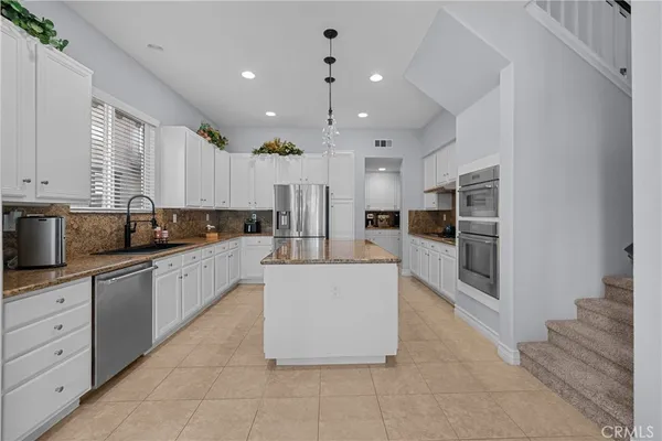 $1,120,000 | 29350 Las Brisas Road, Valencia, CA 91354