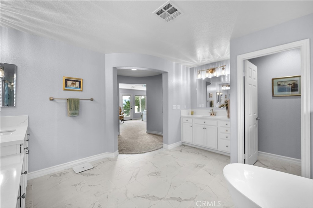 29350 Las Brisas Road Valencia, CA 91354 - Photo 30 of 75