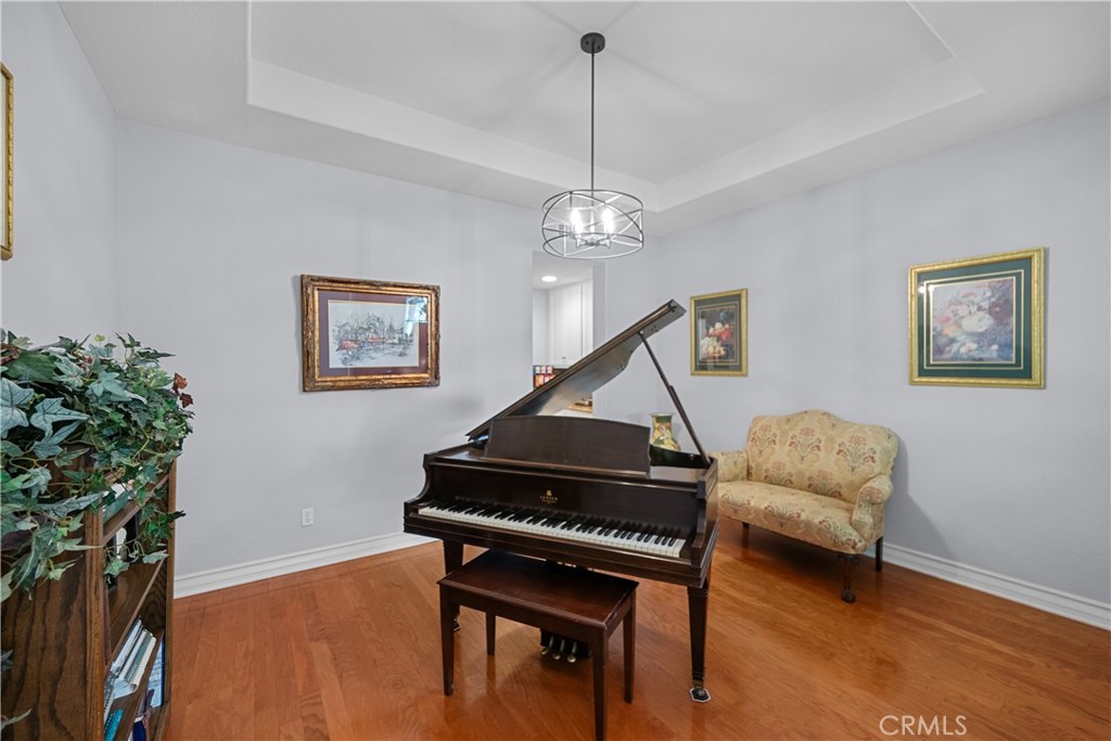 29350 Las Brisas Road Valencia, CA 91354 - Photo 9 of 75 a living room with furniture and a piano
