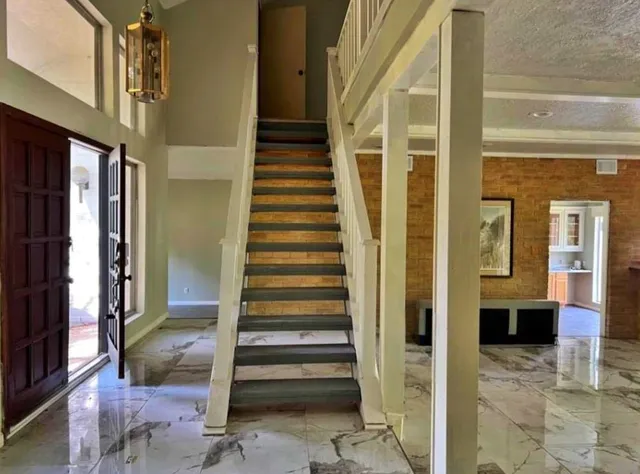 a view of entryway and hall