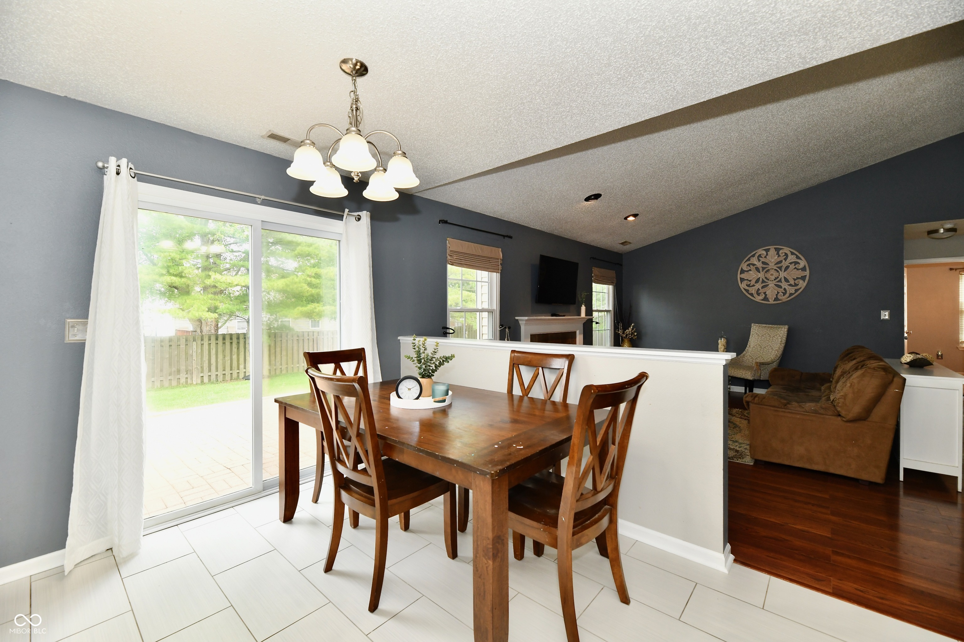 6624 Rushing River Noblesville, IN 46062 - Photo 8 of 20 Gallery Image 8