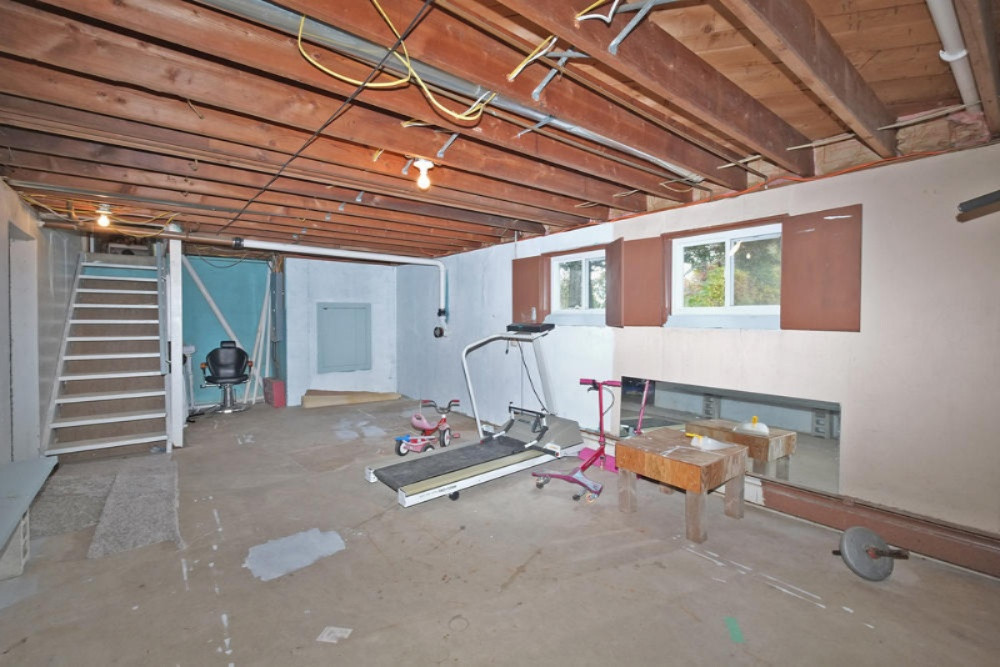 13990 Kane Road Plainwell, MI 49080 - Photo 27 of 44 13990 Kane Rd-31
