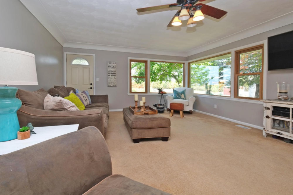 13990 Kane Road Plainwell, MI 49080 - Photo 4 of 44 13990 Kane Rd-4