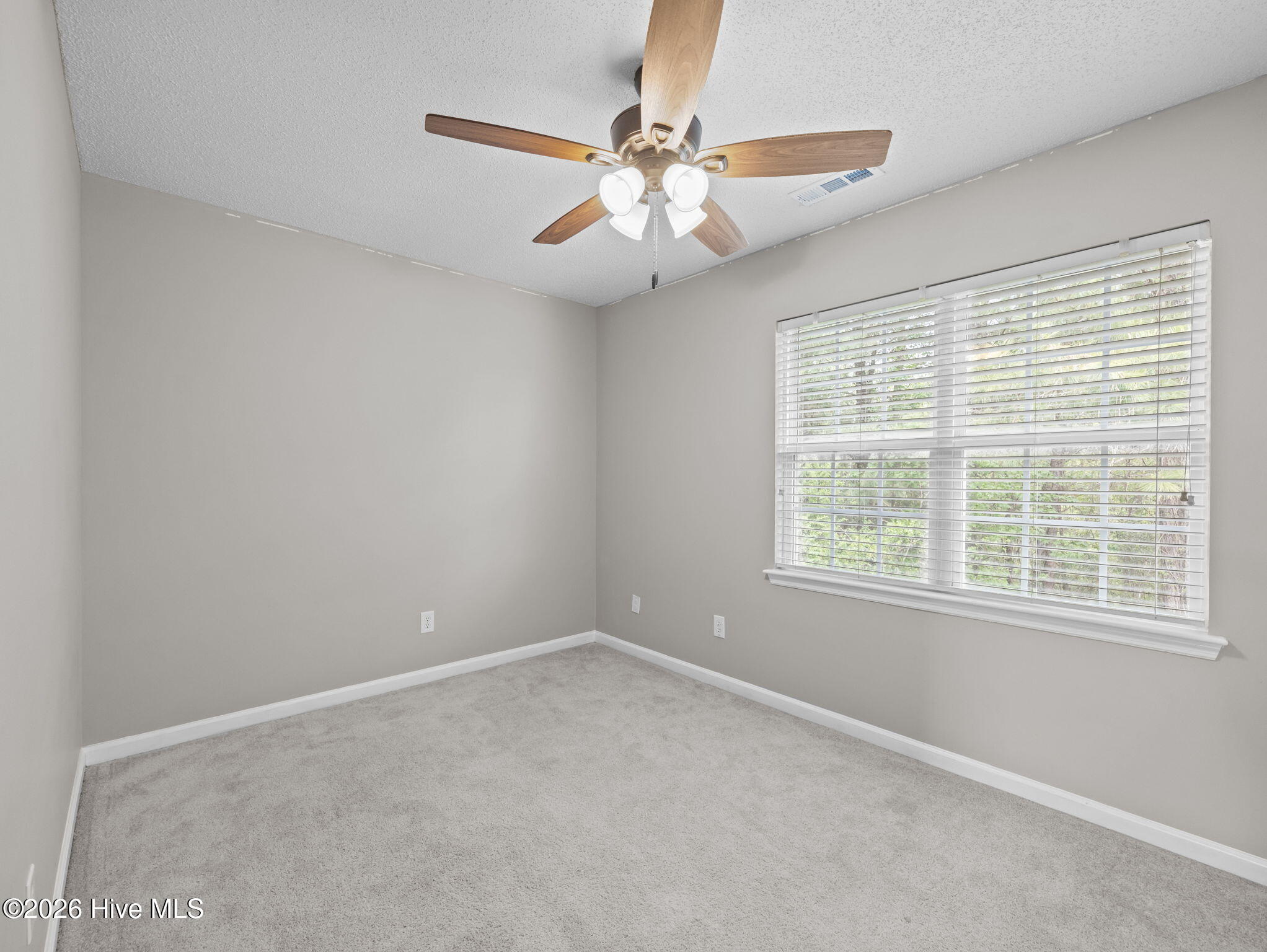 1305 Timberlake Trail Jacksonville, NC 28546 - Photo 20 of 36 22-web-or-mls-1305 Timberlake Trail 54