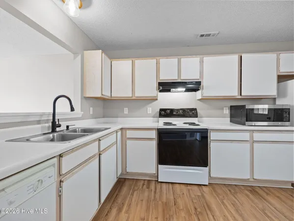 $159,000 | 1305 Timberlake Trail, Jacksonville, NC 28546