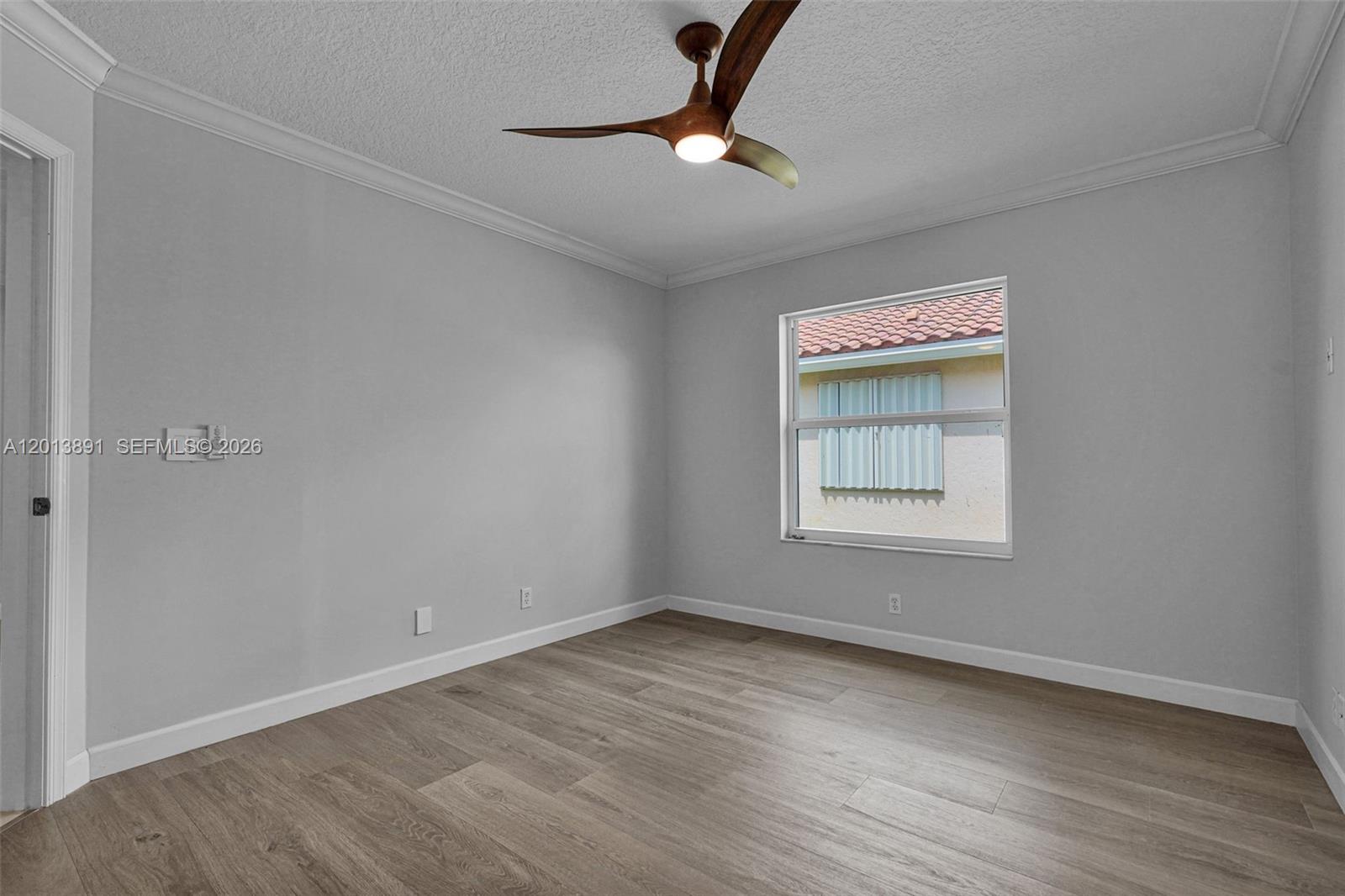 2715 Edgewater Court Weston, FL 33332 - Photo 33 of 80