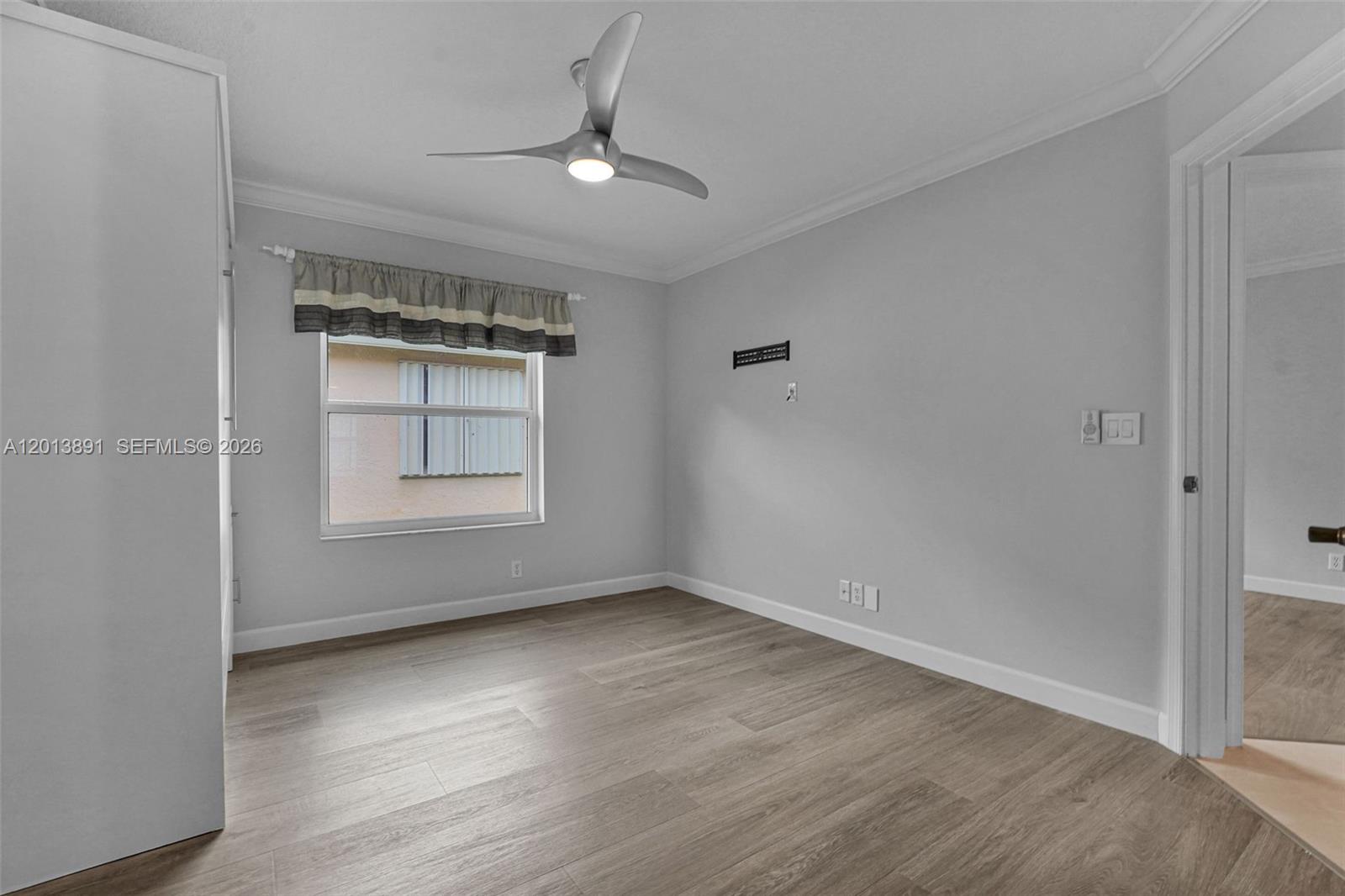 2715 Edgewater Court Weston, FL 33332 - Photo 38 of 80