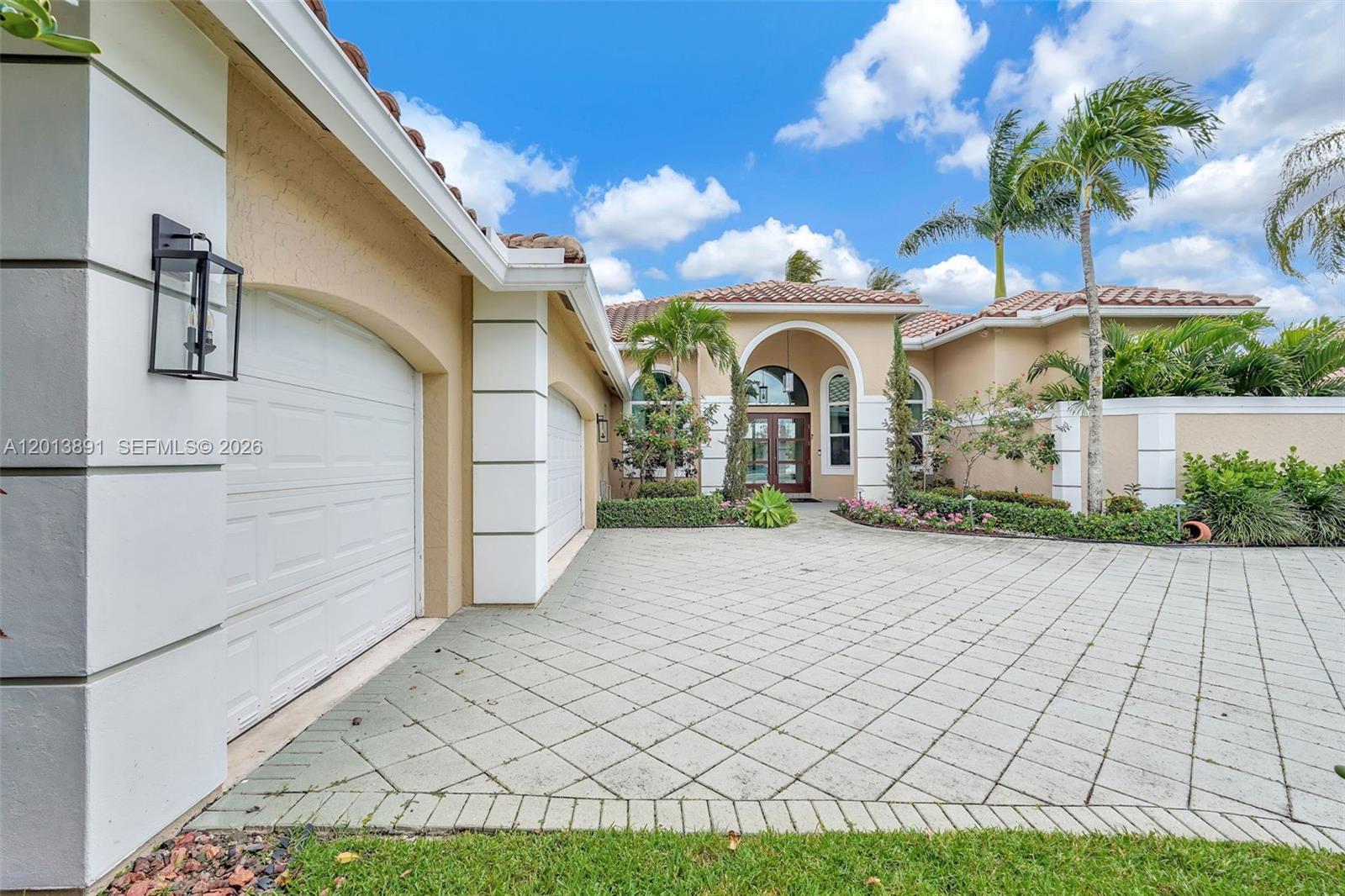 2715 Edgewater Court Weston, FL 33332 - Photo 60 of 80