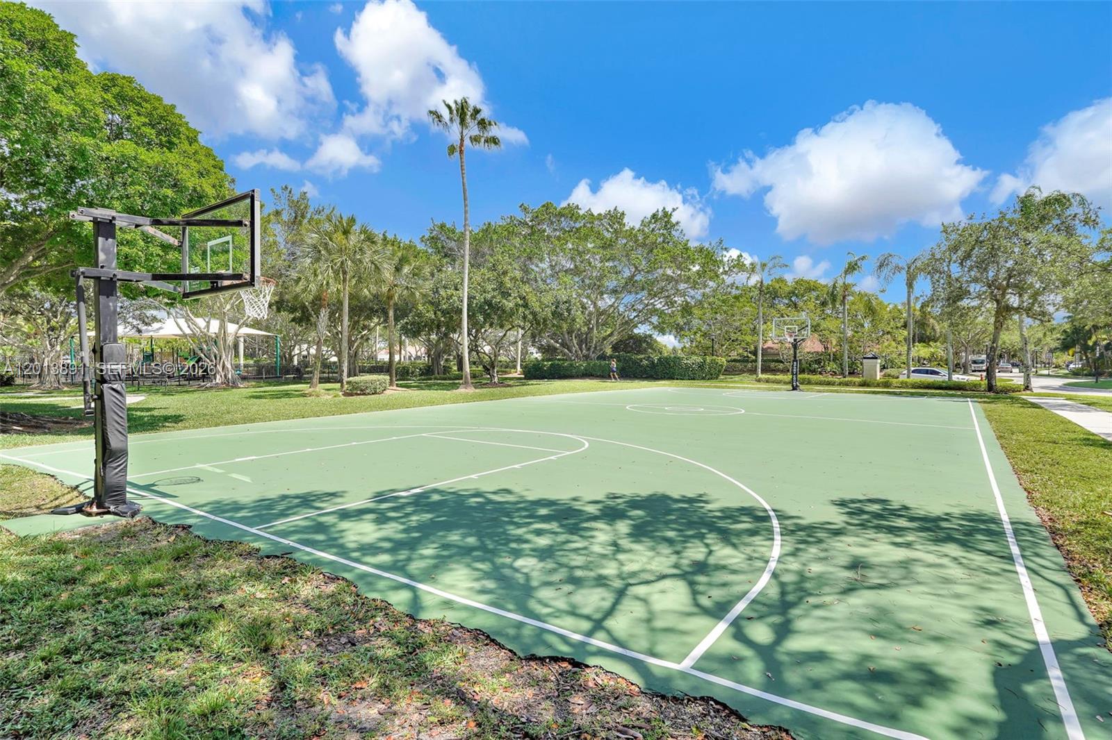 2715 Edgewater Court Weston, FL 33332 - Photo 74 of 80