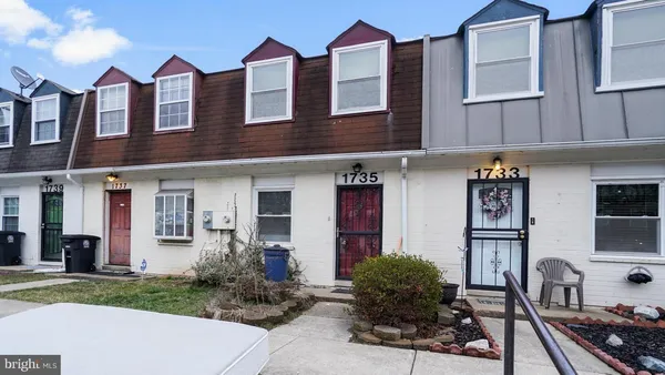 $165,000 | 1735 Village Green Drive, Unit Z44, Landover, MD 20785