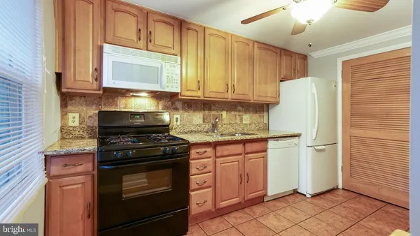 $165,000 | 1735 Village Green Drive, Unit Z44, Landover, MD 20785