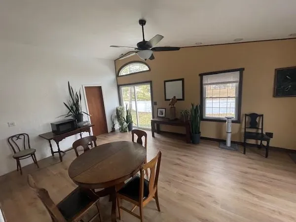 $312,000 | 11975 East 565 North, Orland, IN 46776