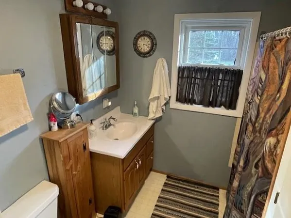 $312,000 | 11975 East 565 North, Orland, IN 46776