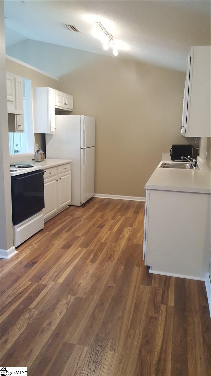 406 Pelham Square Way Greer, SC 29650 - Photo 12 of 21 Gallery Image 12