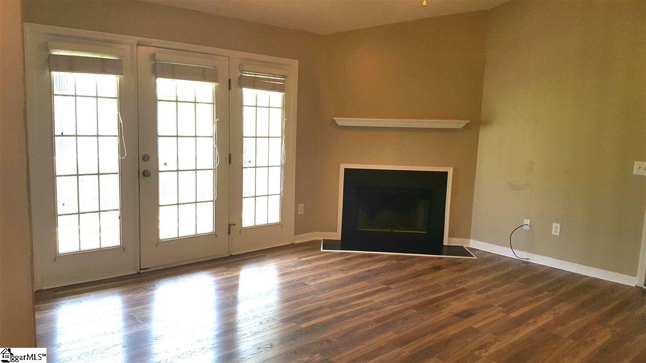 406 Pelham Square Way Greer, SC 29650 - Photo 6 of 21 Gallery Image 6