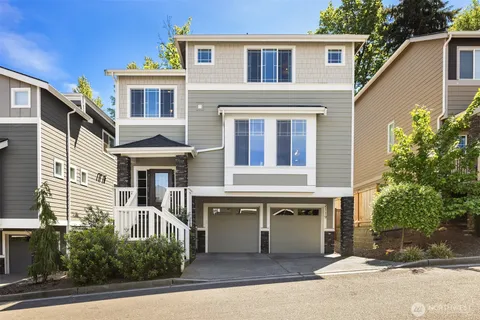 $1,659,888 | 2119 Northwest Lynx Loop, Issaquah, WA 98027