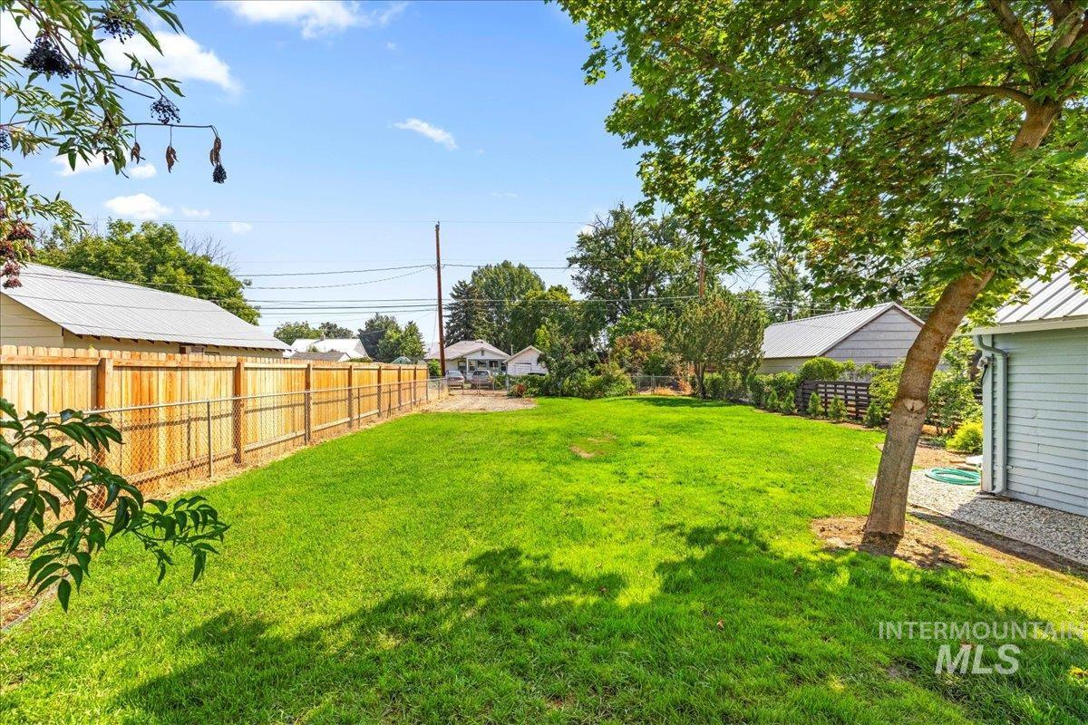 914 West 3rd Street Weiser, ID 83672 - Photo 8 of 49 View of fenced backyard