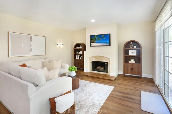 $2,286,800 | 2231 Nelson Avenue, Tustin, CA 92782