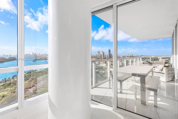 $21,000 | 100 South Pointe Drive, Unit 2101, Miami Beach, FL 33139
