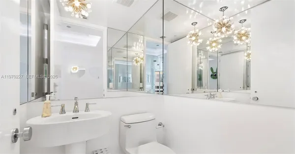 $21,000 | 100 South Pointe Drive, Unit 2101, Miami Beach, FL 33139