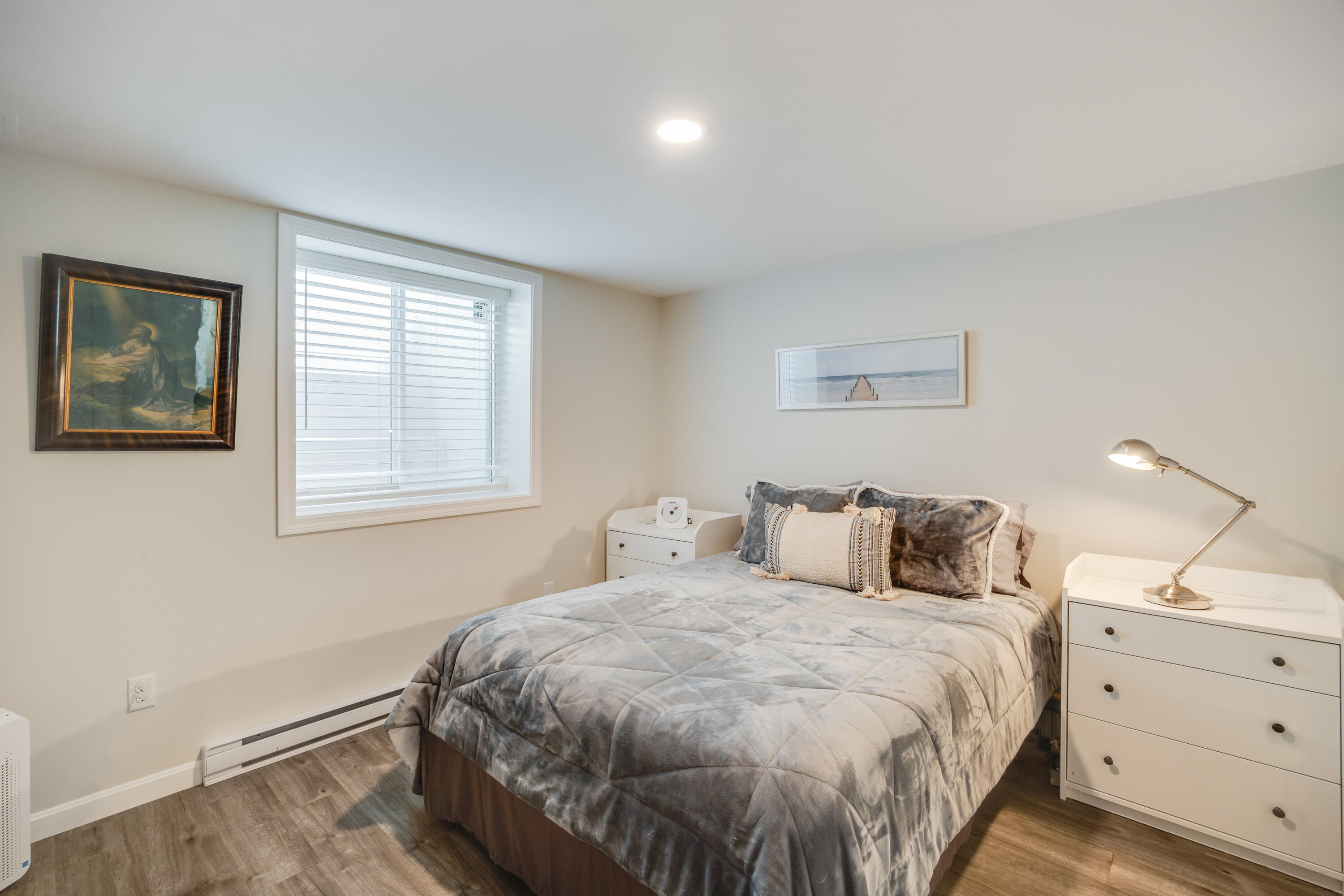 240 Braggs Lane Barnstable, MA 02630 - Photo 43 of 54 a bedroom with a bed and window