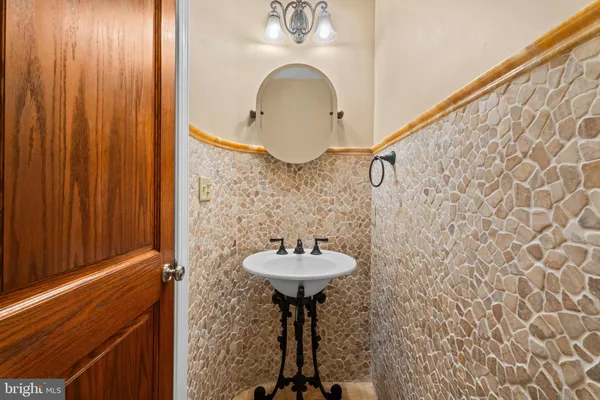 $2,649,000 | 22 Leigh Drive, Ocean Pines, MD 21811