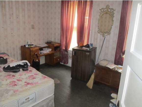 729 Pine Street Manchester, NH 03104 - Photo 9 of 9