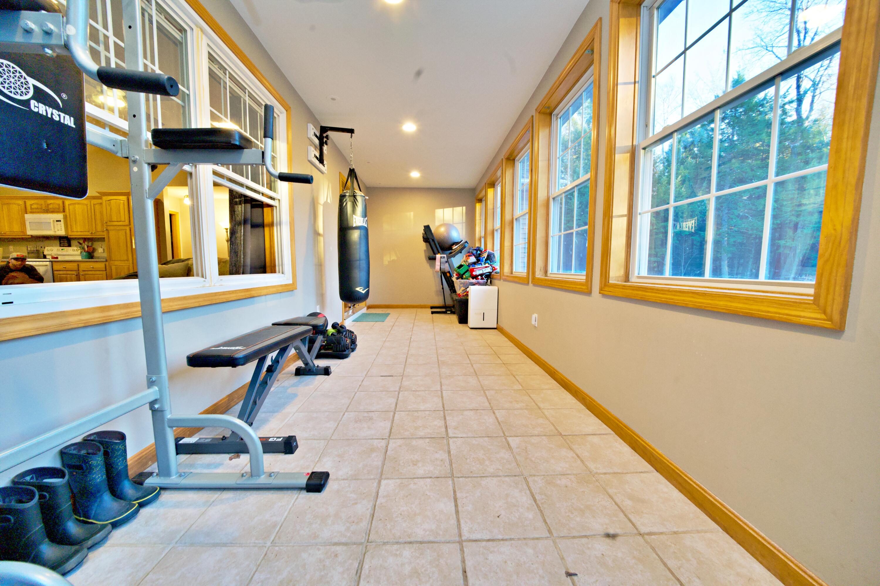 339 Jefferson Road Washington, ME 04574 - Photo 13 of 31 Entrance