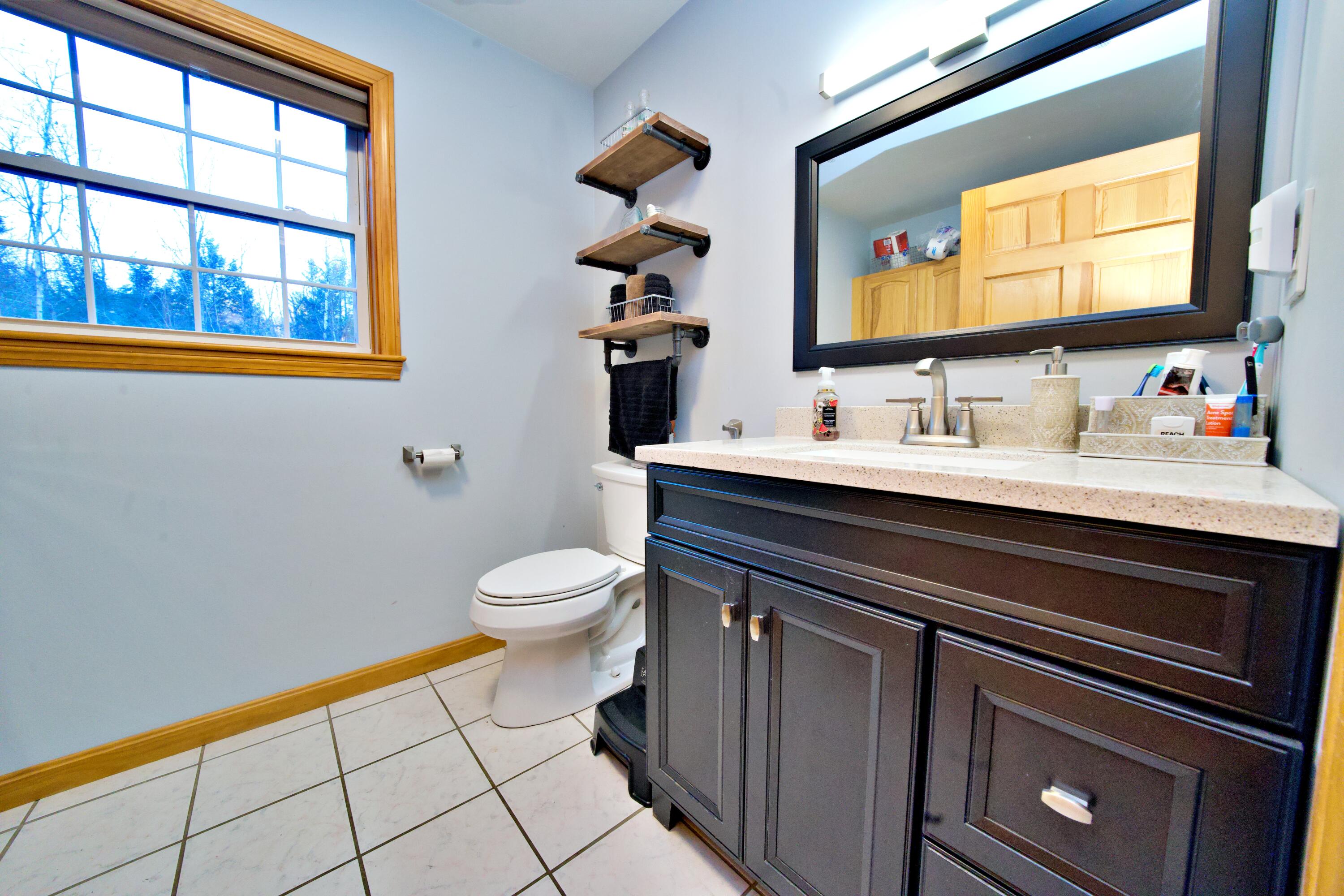 339 Jefferson Road Washington, ME 04574 - Photo 21 of 31 Bathroom
