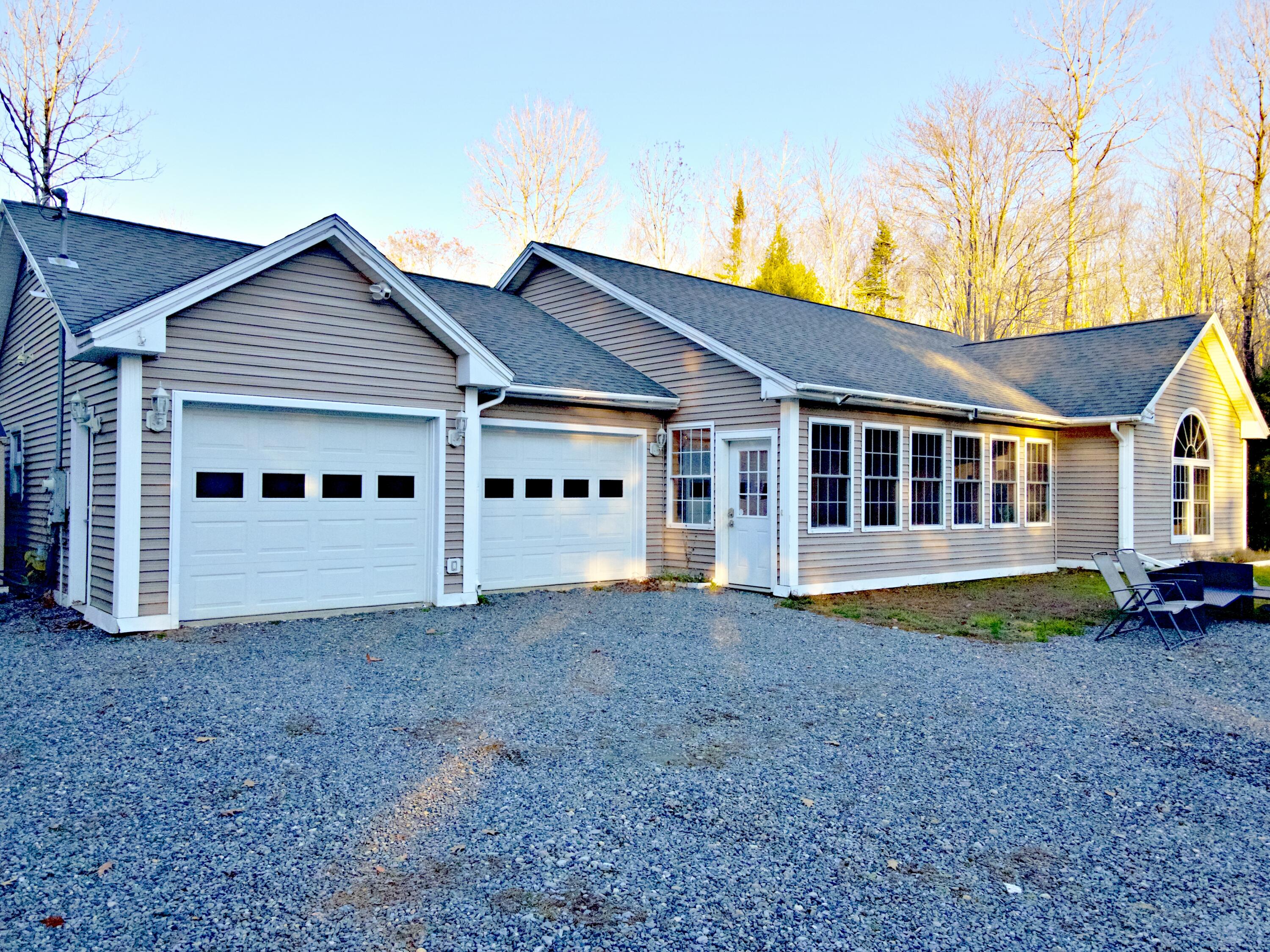 339 Jefferson Road Washington, ME 04574 - Photo 9 of 31 Garage