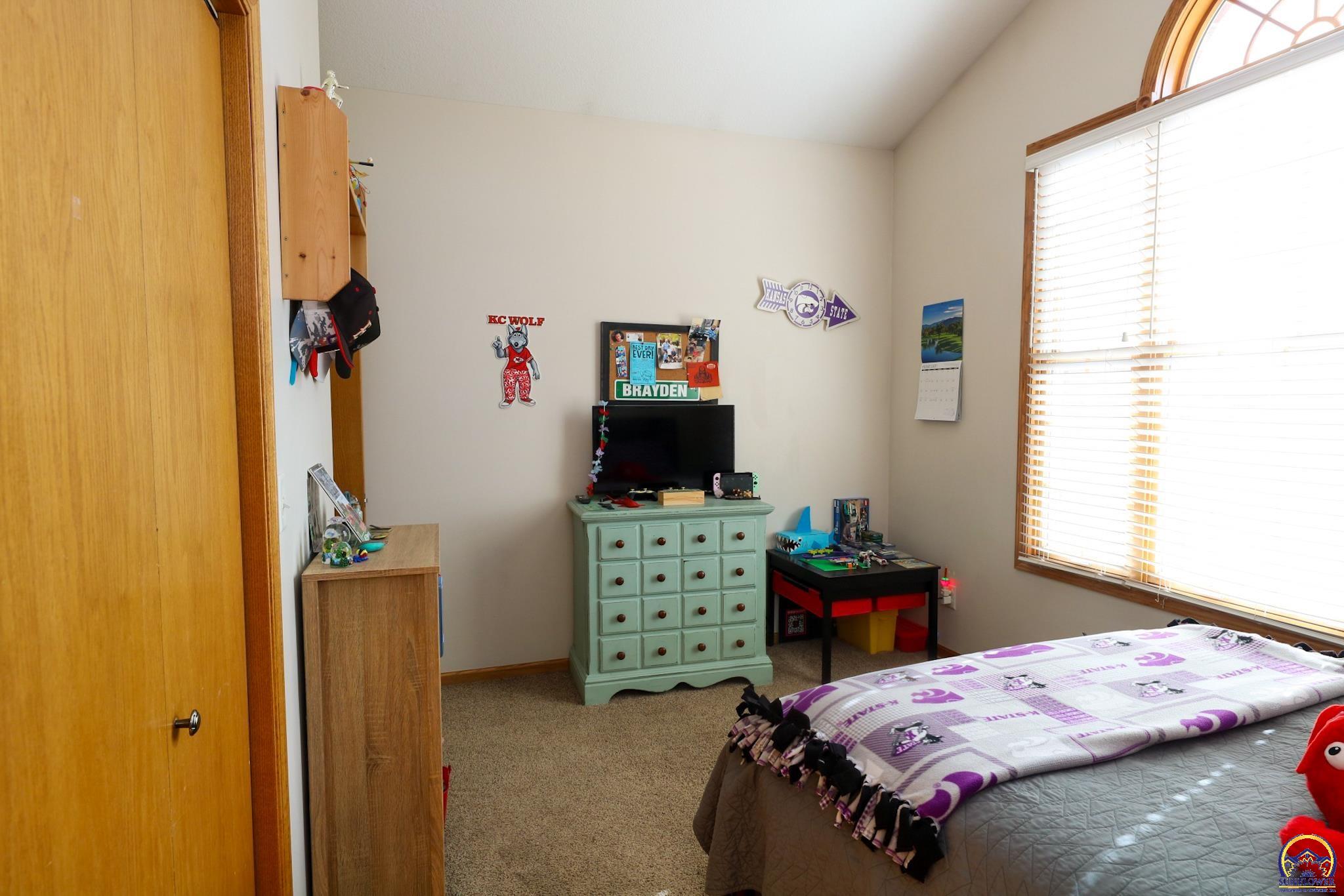 2334 Rd P Emporia, KS 66801 - Photo 30 of 93 second bedroom