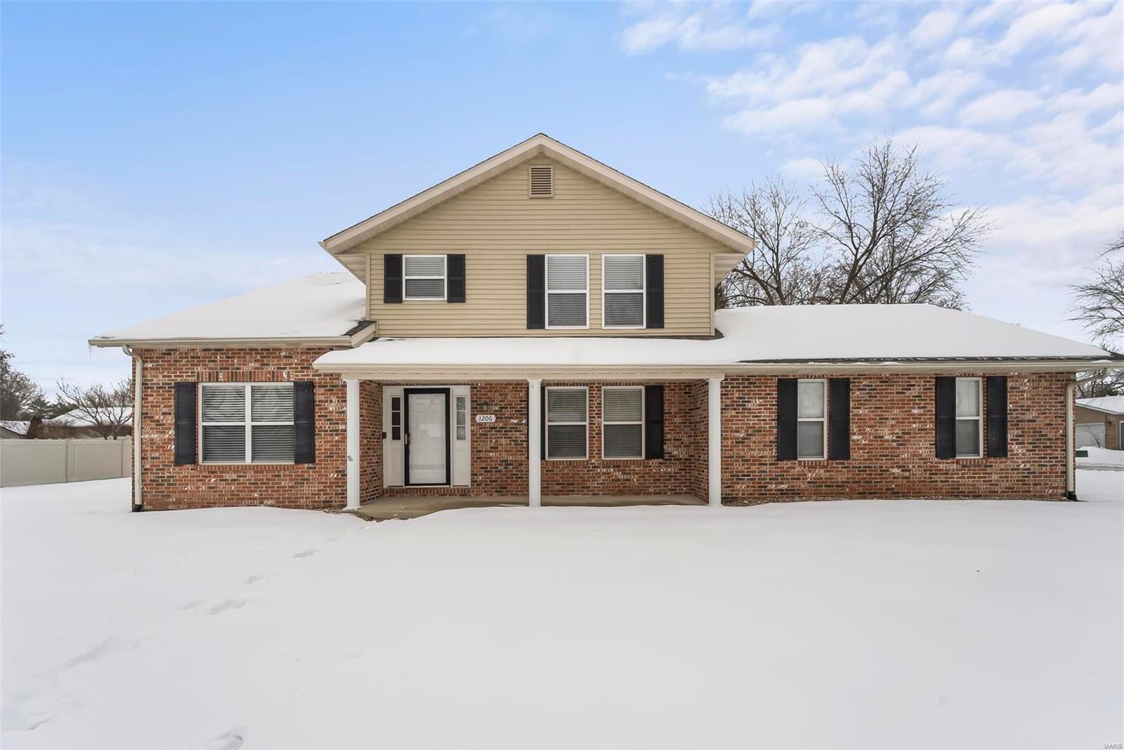 1206 South Walnut Street O'Fallon, IL 62269 - Photo 1 of 26 Gallery Image 1