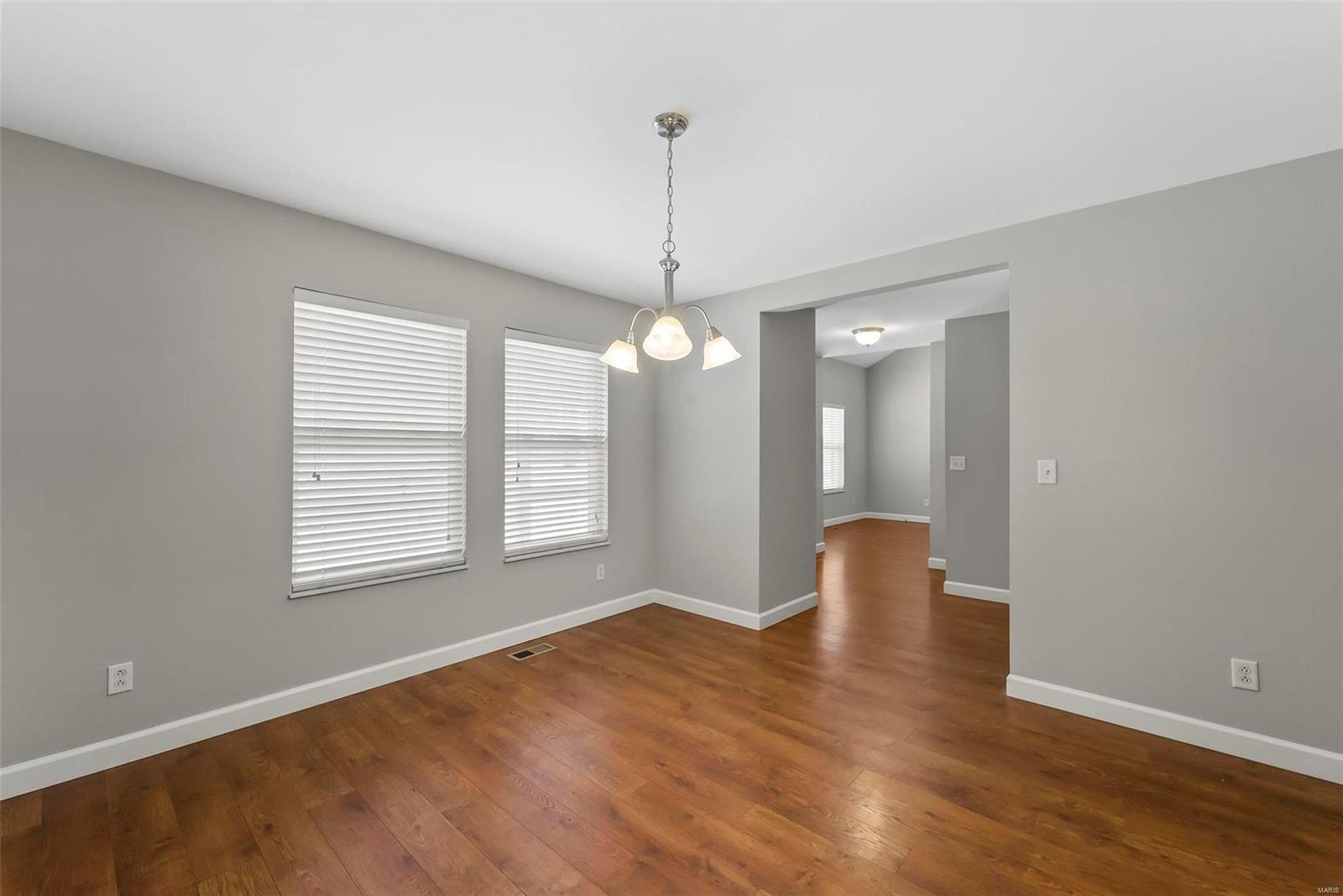 1206 South Walnut Street O'Fallon, IL 62269 - Photo 13 of 26 Gallery Image 13