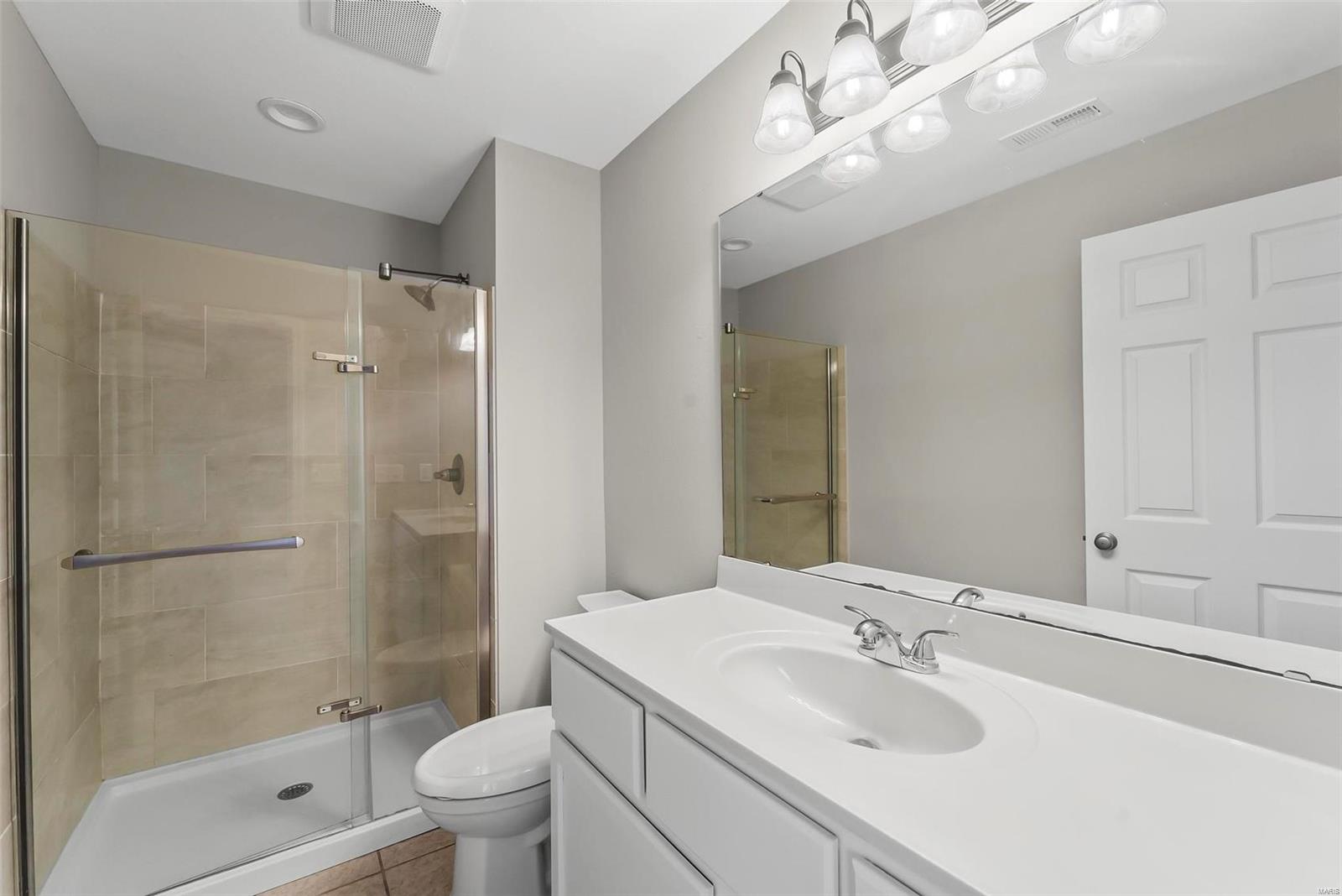 1206 South Walnut Street O'Fallon, IL 62269 - Photo 16 of 26 Gallery Image 16