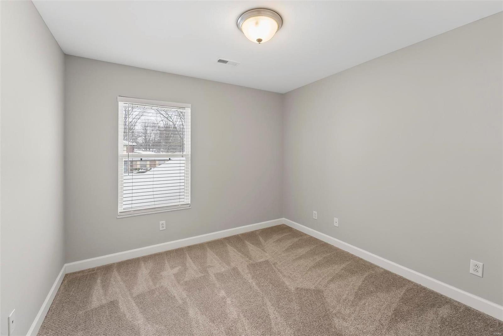 1206 South Walnut Street O'Fallon, IL 62269 - Photo 20 of 26 Gallery Image 20