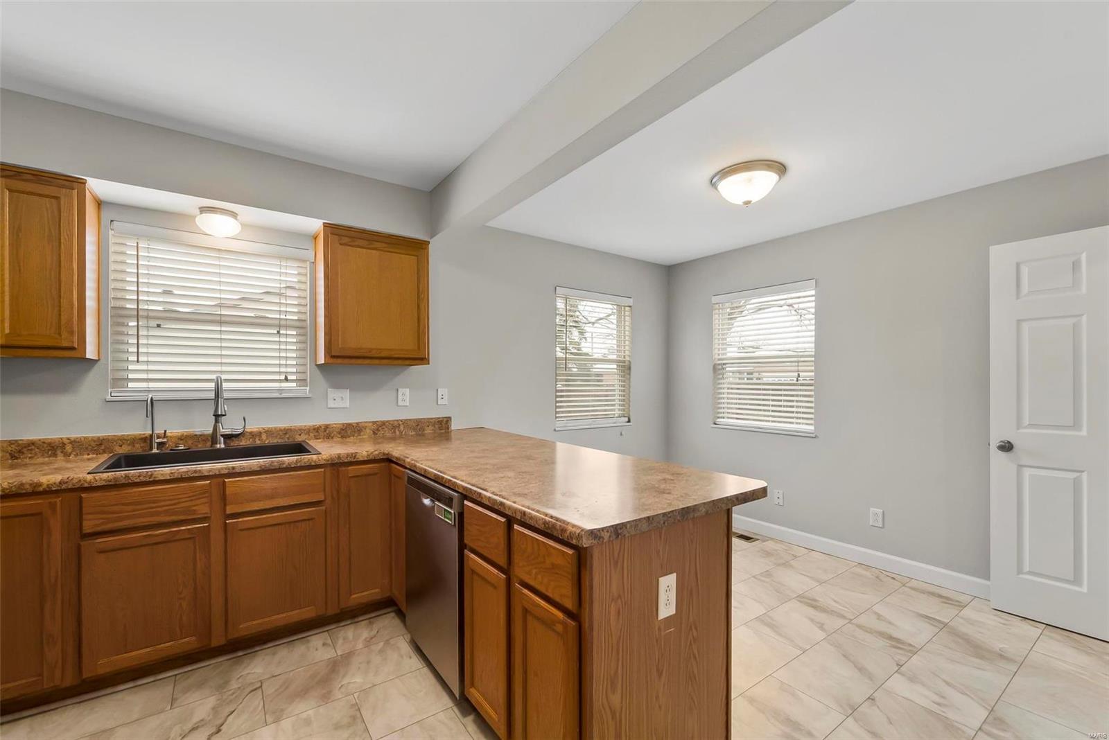 1206 South Walnut Street O'Fallon, IL 62269 - Photo 3 of 26 Gallery Image 3