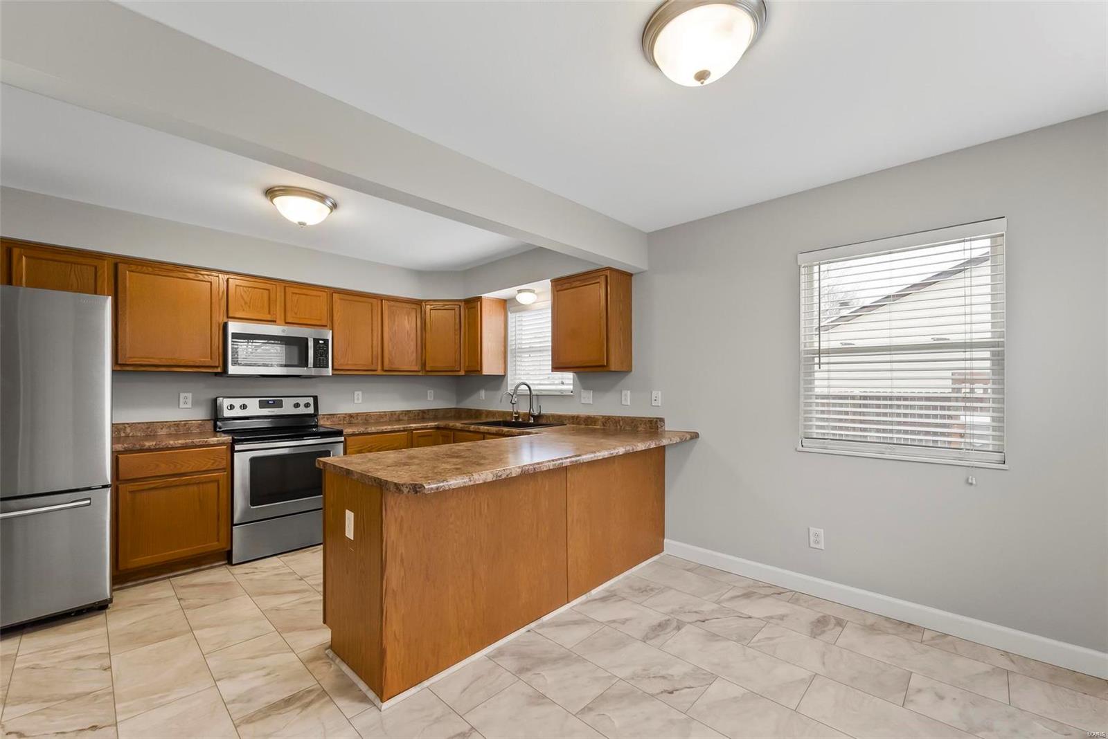 1206 South Walnut Street O'Fallon, IL 62269 - Photo 5 of 26 Gallery Image 5