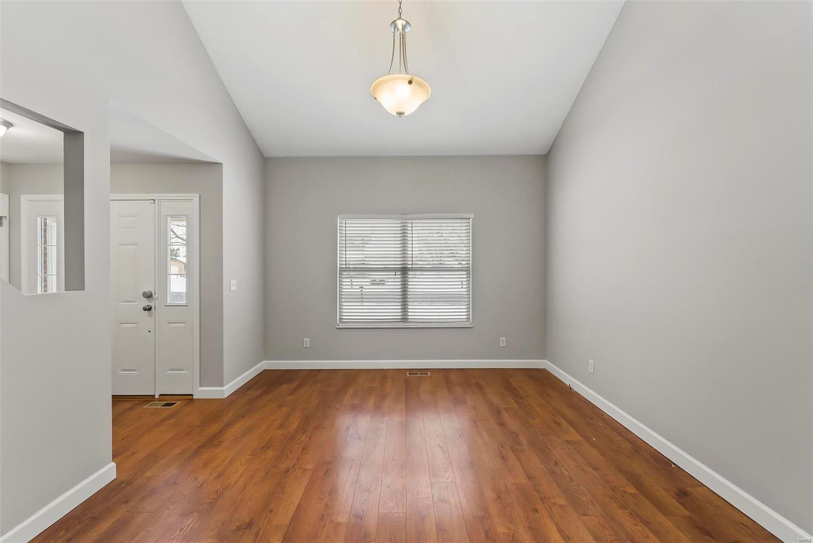 1206 South Walnut Street O'Fallon, IL 62269 - Photo 9 of 26 Gallery Image 9