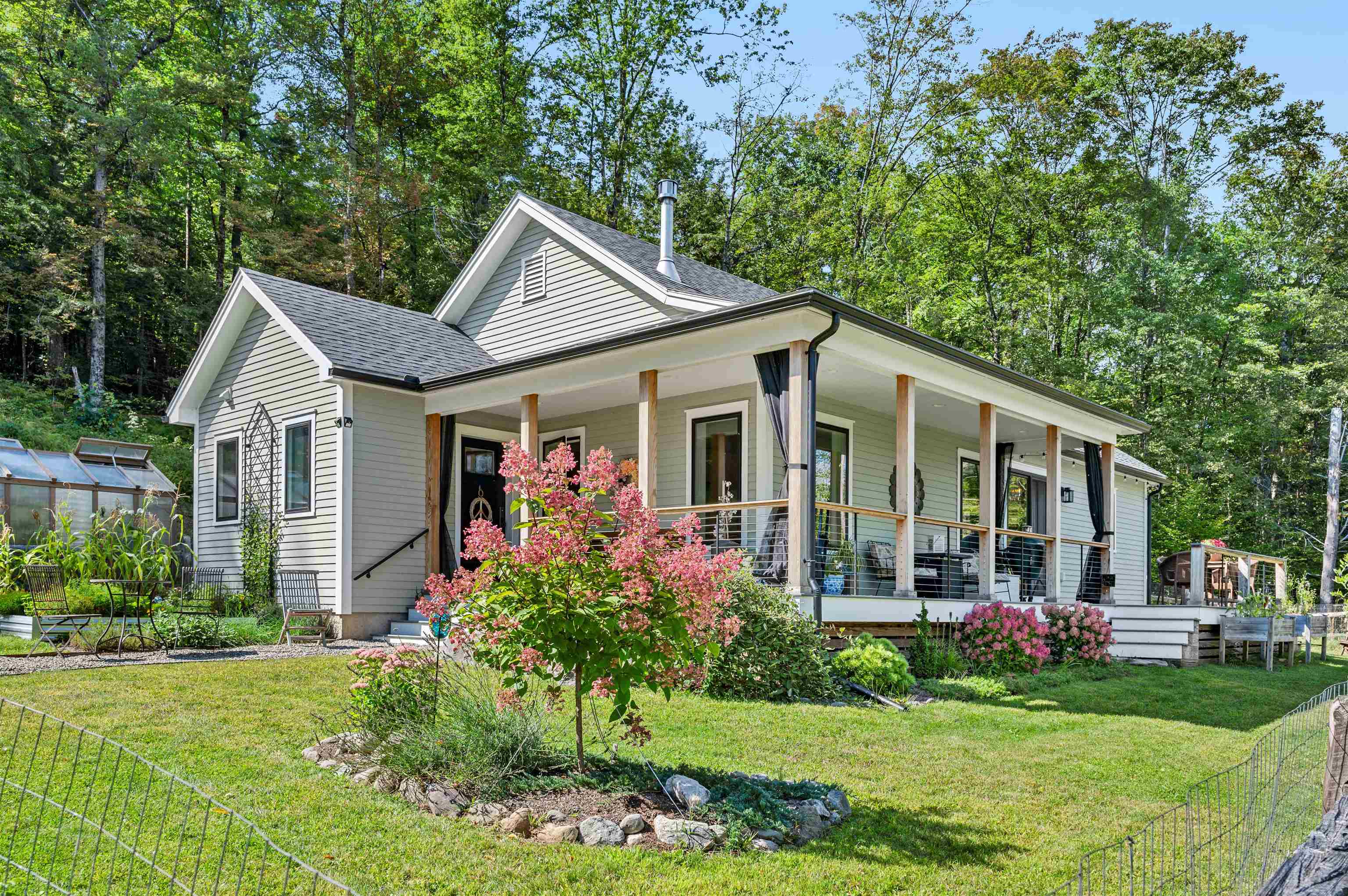 611 Patch Road Morristown, VT 05661 - Photo 28 of 60