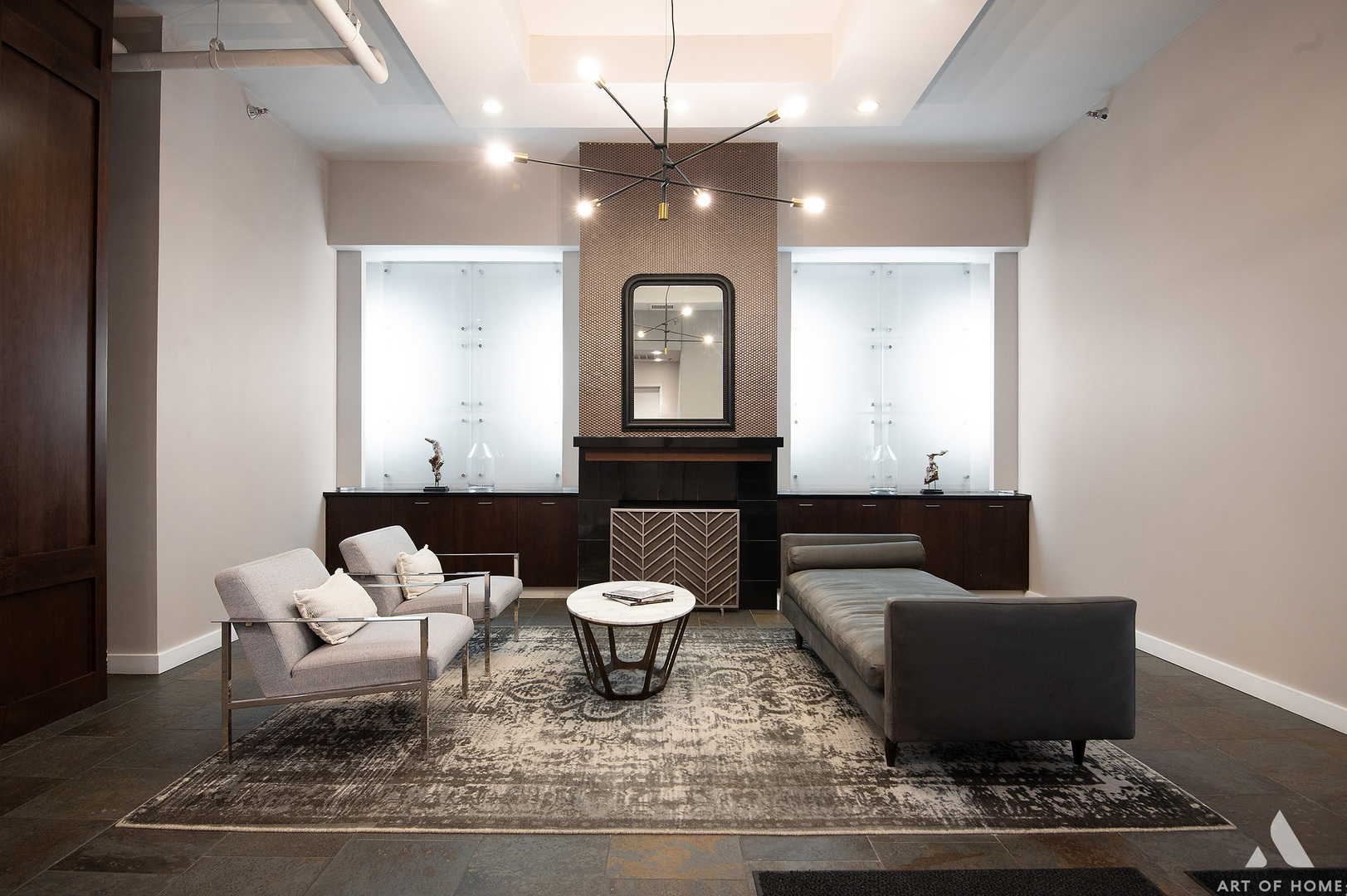 901 West Madison Street, Unit 407 Chicago, IL 60607 - Photo 4 of 39 a living room with furniture and a potted plant