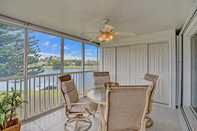 $215,000 | 1260 Northwest 20th Avenue, Unit 203, Delray Beach, FL 33445